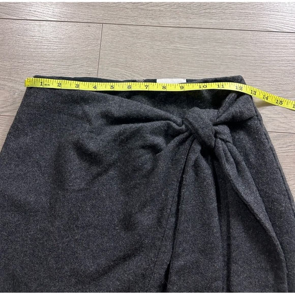 Aritzia Wilfred Charcoal Grey Wool Wrap Front Mini Skirt - Picture 9 of 9